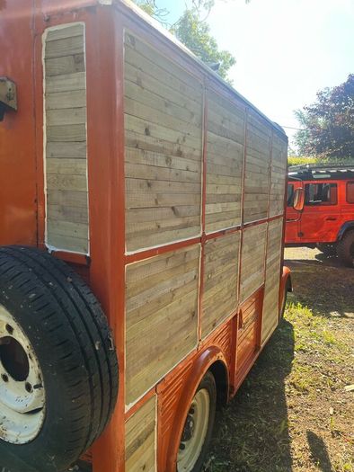 Food truck; Citroen hy wood fired pizza van