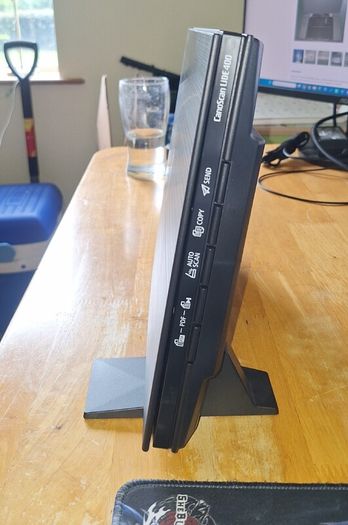 Canon CanoScan LiDE 400 Flatbed Scanner + Carry Bag