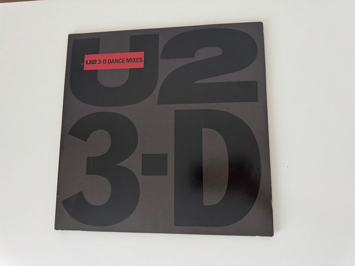 U2 3-D dance mixes
