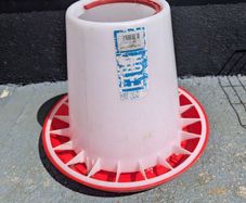 Large 6kg chicken feeder
