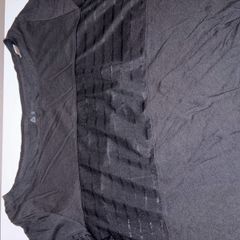 Reebok top