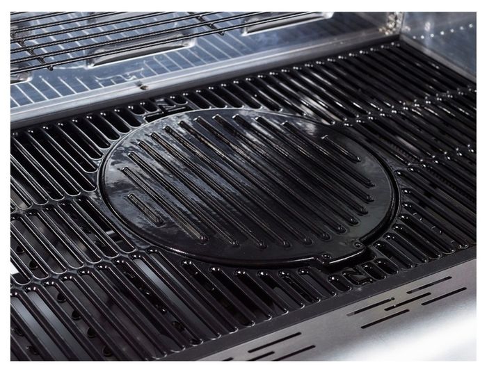 Outback Jupiter 6S Gas BBQ Brand New In Box / Never Assembled