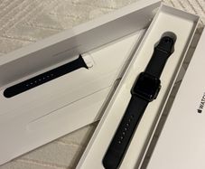 Apple Watch Series 3 GPS | 38mm | Silver Aluminium Case with Sport Ban