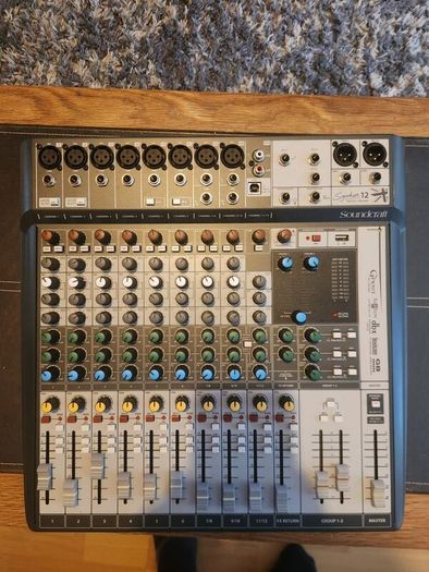 Soundcraft signature