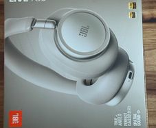 JBL Live 780 nc wireless headphones