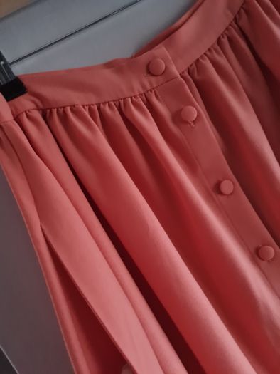 CHINTI & PARKER Gathered dust pink skirt with pockets
