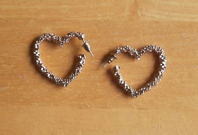 Beautiful heart earrings