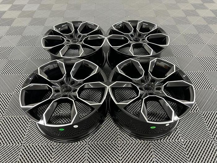 19" Skoda VRS Style Alloy Wheels Octavia Scout superb Karoq Kodiaq Enyaq A3 Vw Golf 5x112
