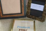 3 itmes-1- brass Picture frame. 13 x 18 cm 12.00 euro. 2-  Ornate, vintage-style gold-tone or brass metal picture frame with an embossed leaf and grape motif, designed to hold a 3.5 x 5 inch photo. 15.00 EURO. 3- 5 x 7 inch picture frame featuring a disti