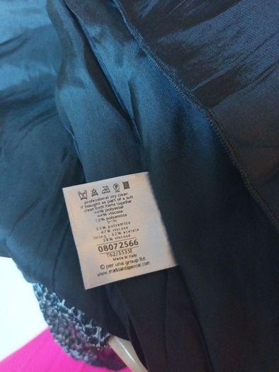 Per Una  Skirt. S.14     B.N.W.T.