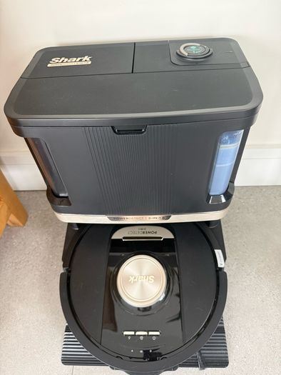 Shark PowerDetect 2-in-1 Robot Vacuum