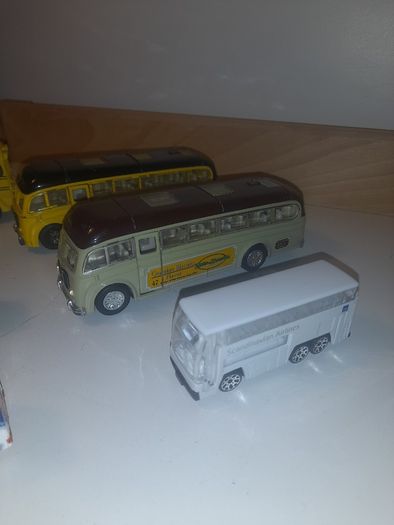 Die Cast Bus Collection