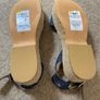 Ladies NEW Sandals Size 6.5 /40 Image 3