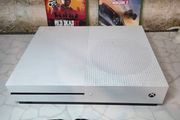 Microsoft Xbox One S 500GB 4k Gaming Console White great cond fast ship VGC Game