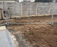 Fence panels + stabilising blocks