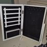 Vanity mirror with jewellery storage Image 2