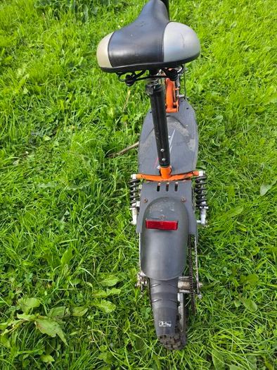 electric scooter