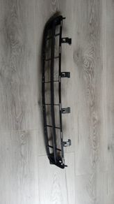 2013-17 opel insignia front bumper lower centre grill 22787148