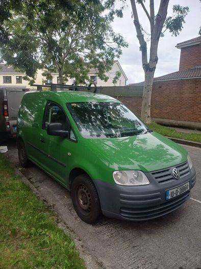 Volkwagon Caddy van
