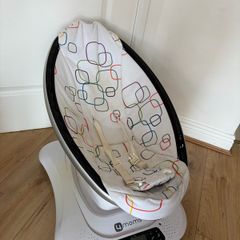 4 moms baby swing