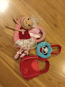 Girls toy/ dress up handbags.
