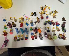 lego mini figs