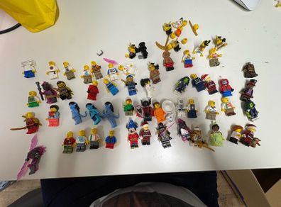 lego mini figs
