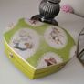 rare vintage Swiss wind up music box with manicure set Image 2
