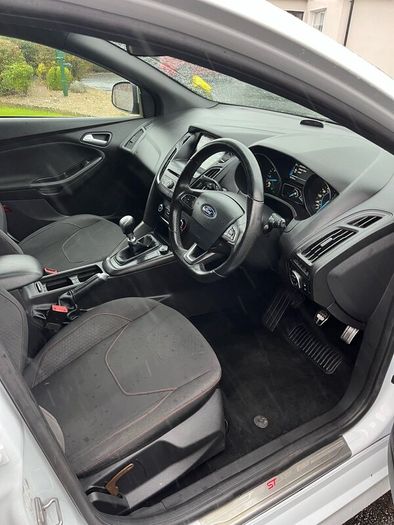 Ford focus ST LINE