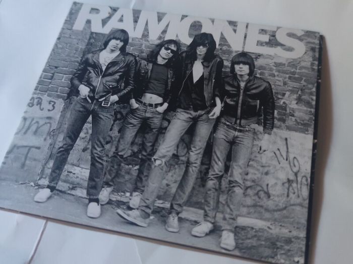 Ramones Self Titled NOS Cd