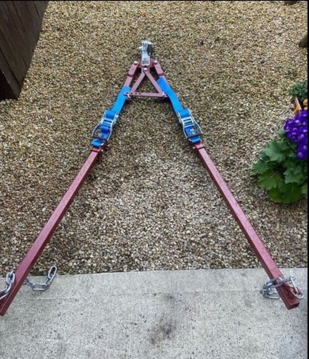 New   Heavy duty   recovery towing a frame 220 each