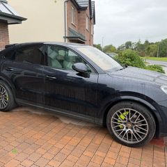 Porsche Cayenne 2021