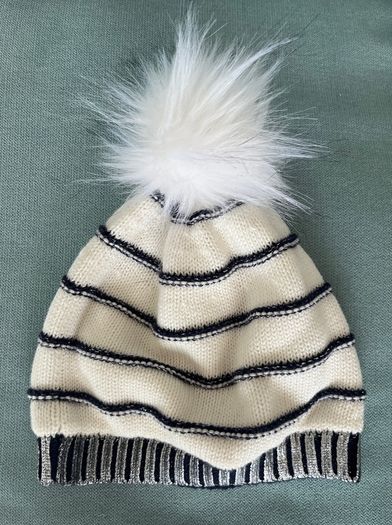 Seed Heritage White,  Navy & silver metallic cotton beenie hat Sz S/M EUC
