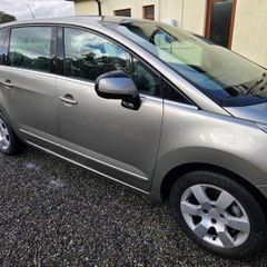 Peugeot 5008  Sport