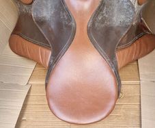 English Jumping Saddle