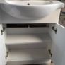 sink and tap Image 5