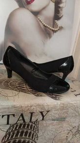 Black High Heels Size 9