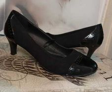 Black High Heels Size 9