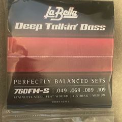 La Bella bass strings - short scale