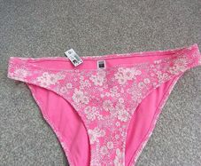 NEW.women's swim bottoms. Size 12