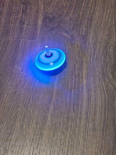 Glow in the dark spinner