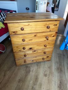 Chest of Draws Pine