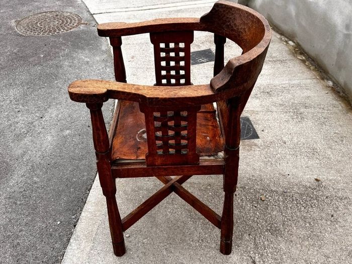 Monks Chair - Hand Carved Oak