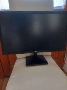 Second hand monitor