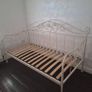 Laura Ashley Day Bed Image 2