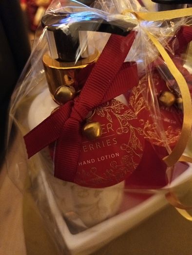 Christmas  hand care set