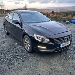 Volvo s60 d2 1.6 diesel damaged