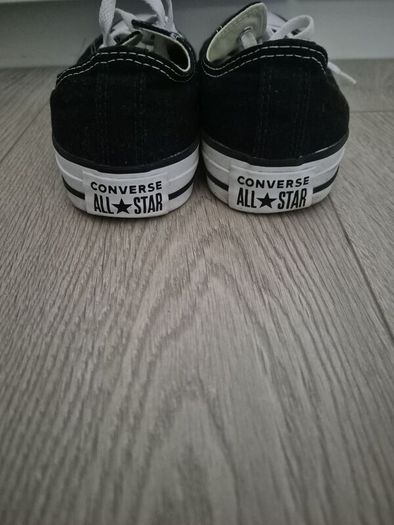 Black converse