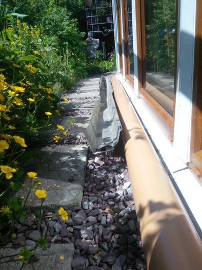 Piece of Aluminium guttering