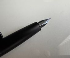 Lamy Aion fountain pen, almost new.